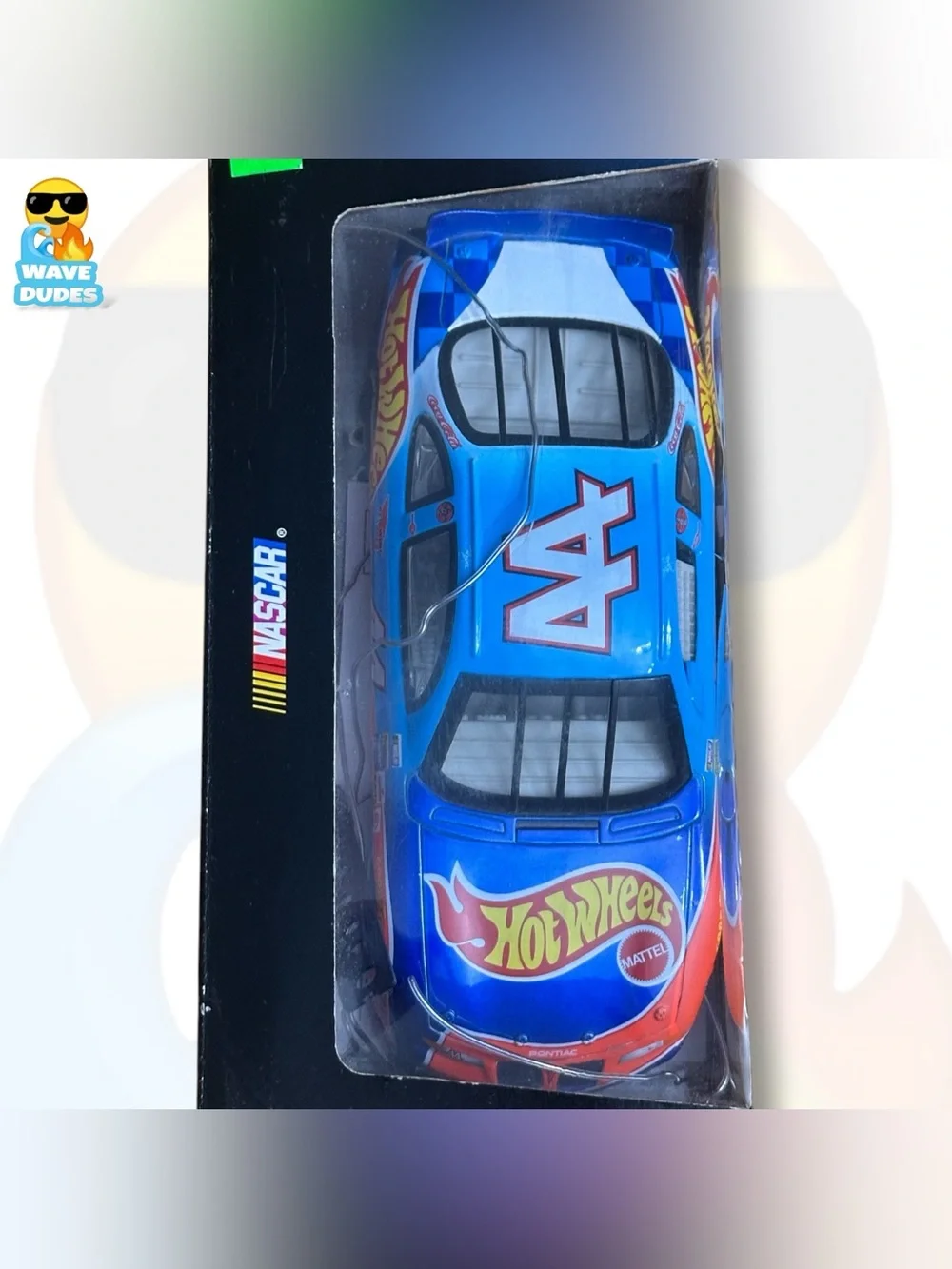 Hot Wheels Racing Race Day Deluxe Kyle Petty Pontiac Grand Prix Die Cast Car